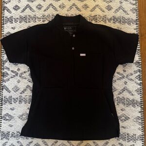 RARE FIGS Short Sleeve Top embroidered with tooth 🦷 on sleeve